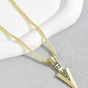 Shein Collar con accesorio hecho de de aleación