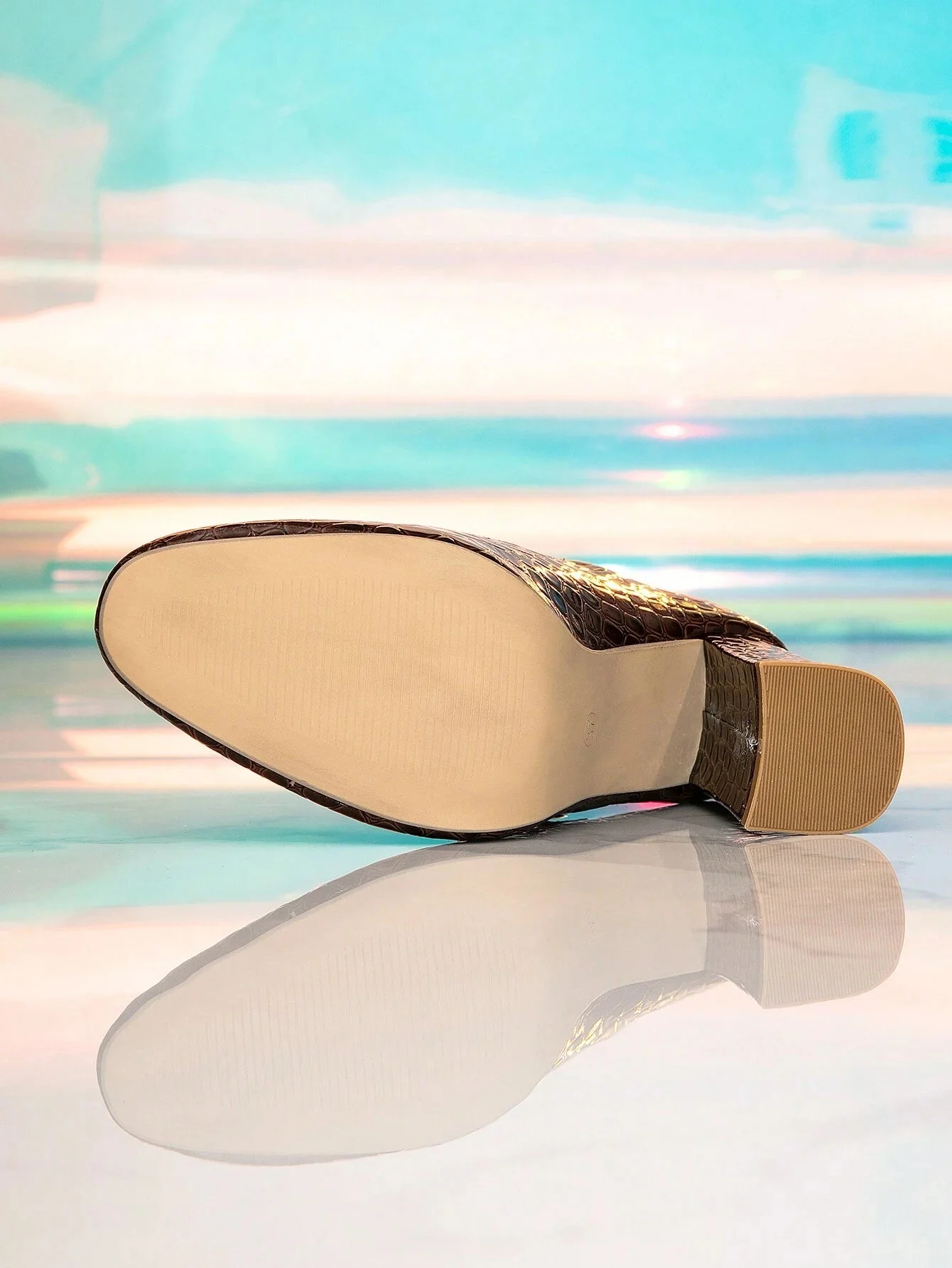 SHEIN Pantuflas de mujer con punta puntiaguda y textura de piedra, tacón de bloque - Imagen 3