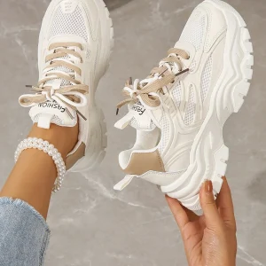 SHEIN  Zapatillas deportivas de malla gruesa para mujer, transpirables, informales y gruesas, en beige